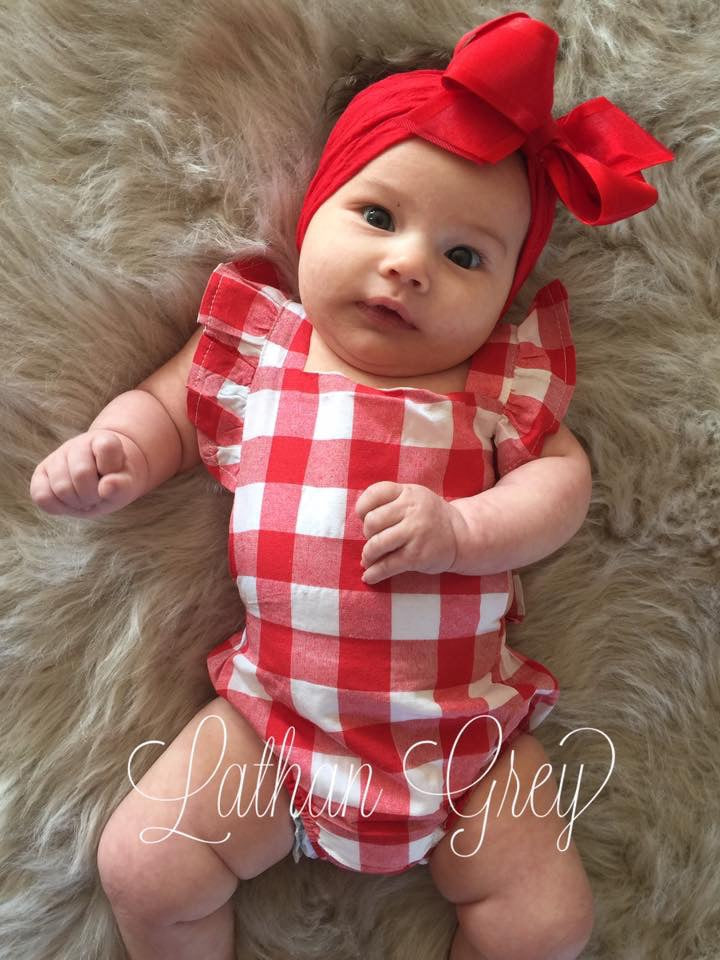 Newborn wrap bows