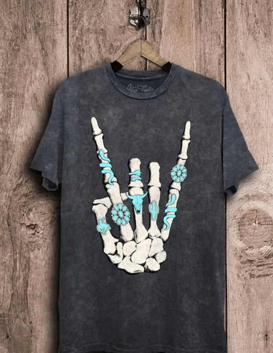 Skeleton hand tee