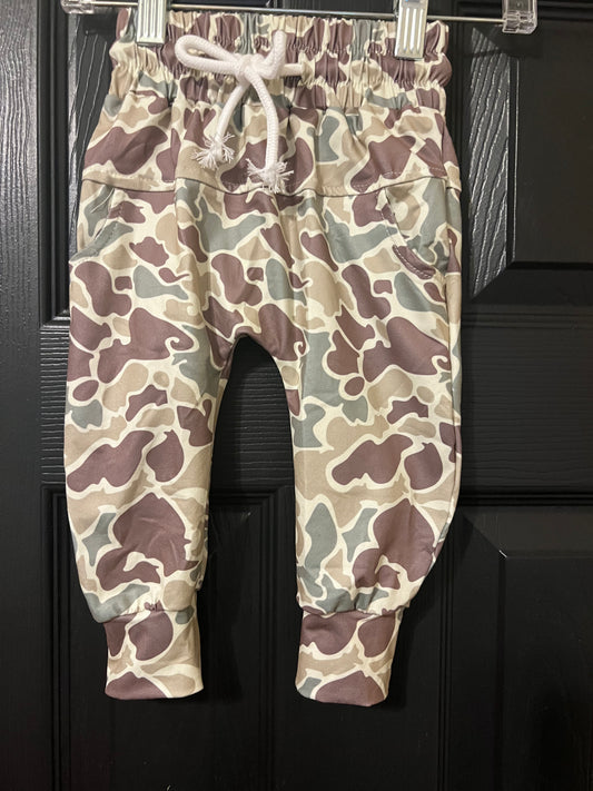 Brown camo jogger