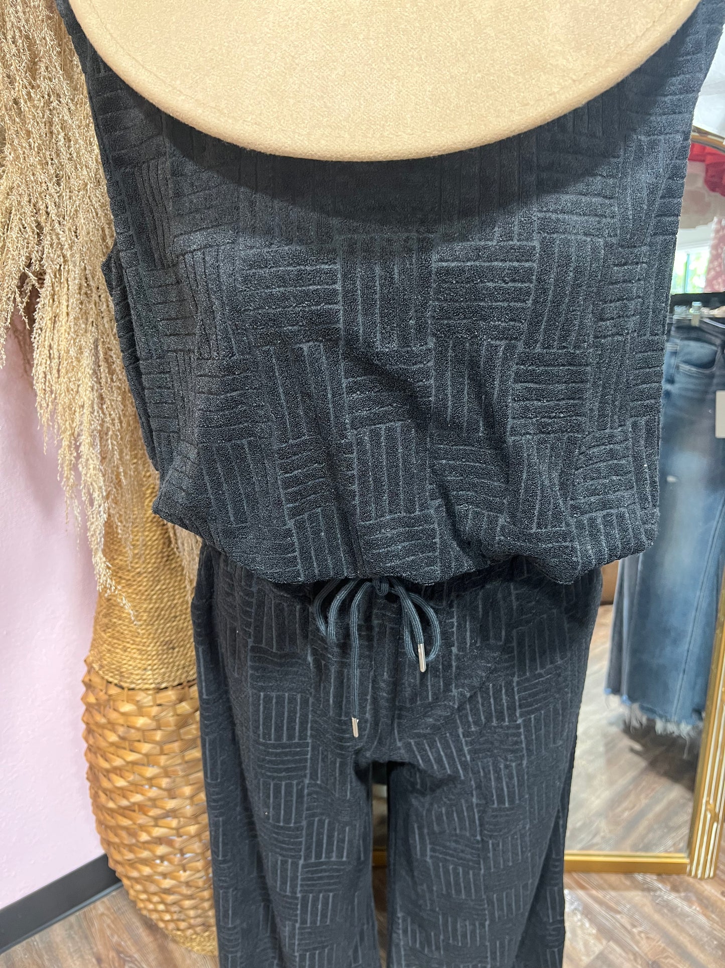 Textured lounge set